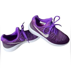 Nike Youth Lunarepic Flyknit 2 Purple Sneakers Size 5.5Youth